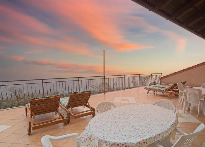 Lägenhet Surijan Lovran