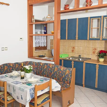 Surijan Апартаменты